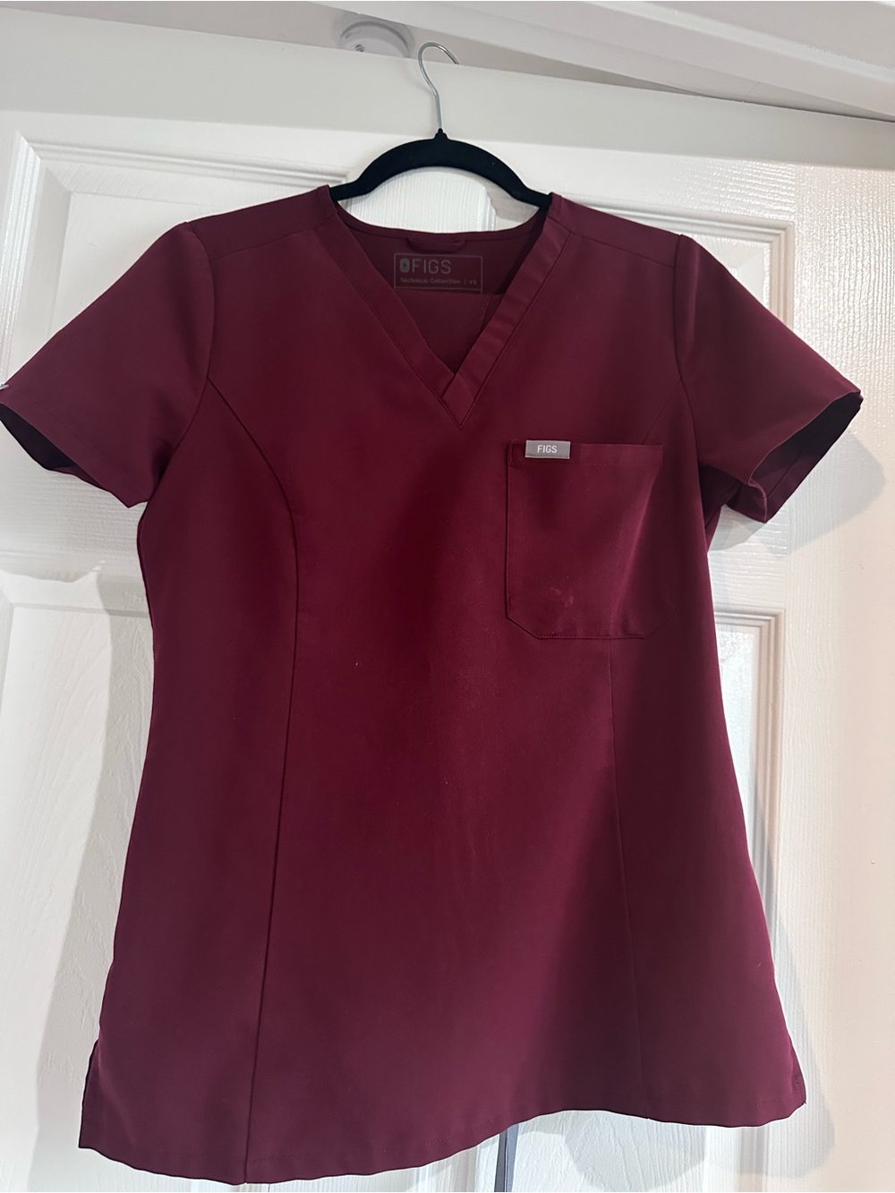 FIGS Women's V-Neck Tunic Top in Burgundy